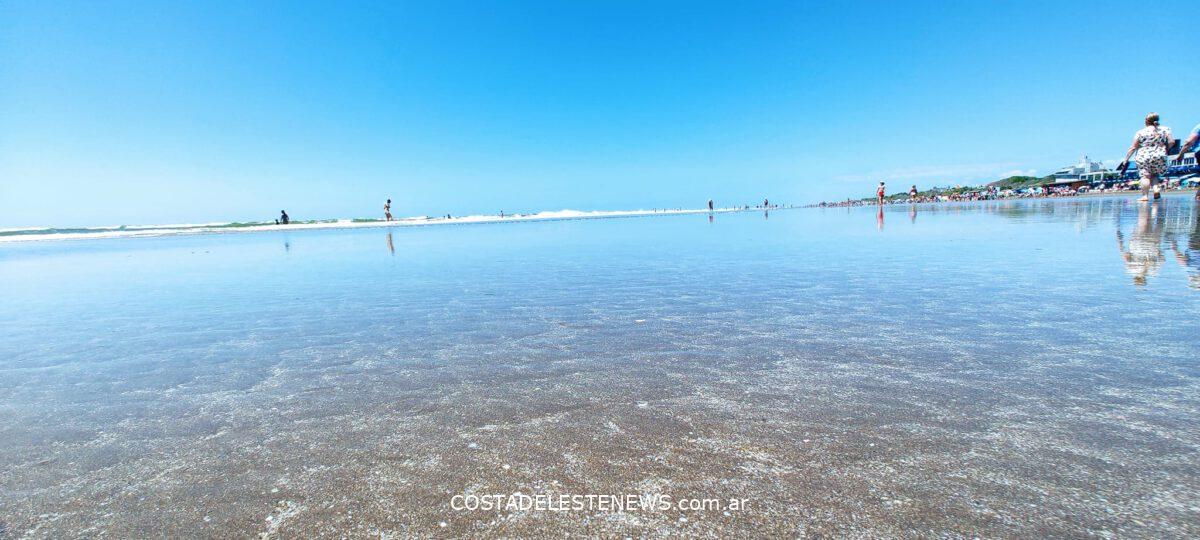 Por qué Costa del Este es conocida como la mejor playa de Argentina