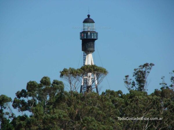 Faro San Antonio en San Clemente del Tuyú