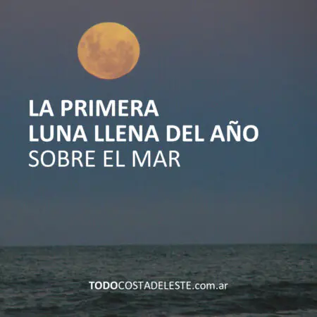 La luna sobre el mar